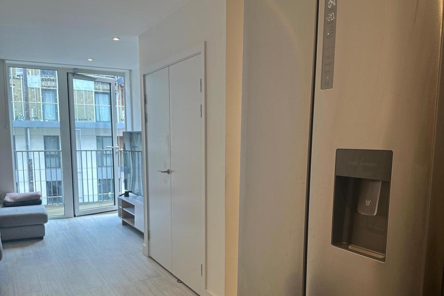 Cosy Thameside Retreat In North Greenwich Apartment *